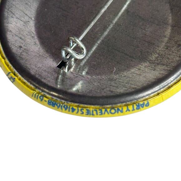 Vintage NIAGARA DAREDEVIL I went over Falls in Barrel and Survived Pinback - Picture 6 of 13